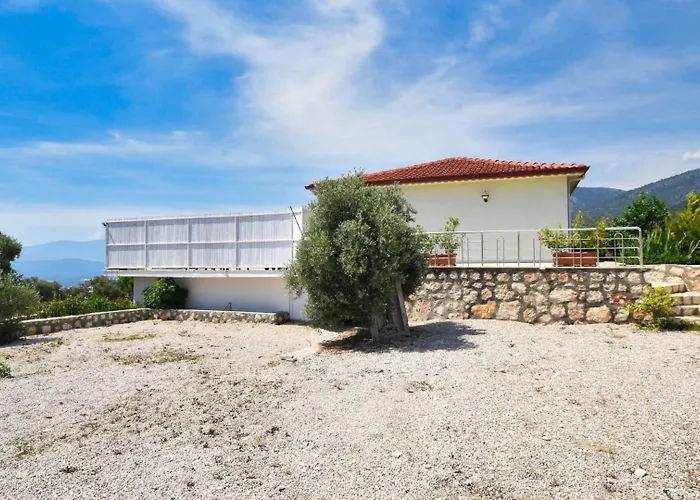 Uzumlu Village 2 Bedroom Villa