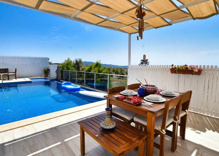 Βίλα Uzumlu Village 2 Bedroom Καλκάν