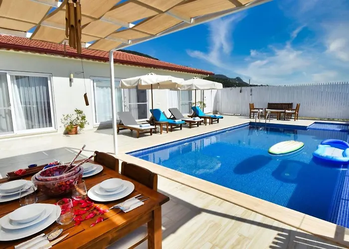 Uzumlu Village 2 Bedroom Βίλα