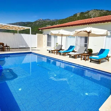 Uzumlu Village 2 Bedroom فيلة كالكان